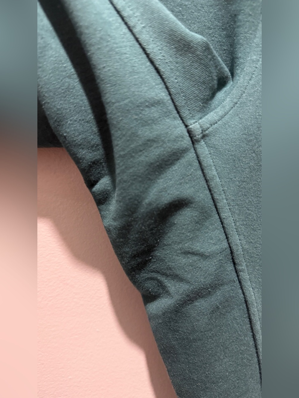 Lululemon Men’s City Sweat Jogger 
Green Jasper - Picture 7 of 10